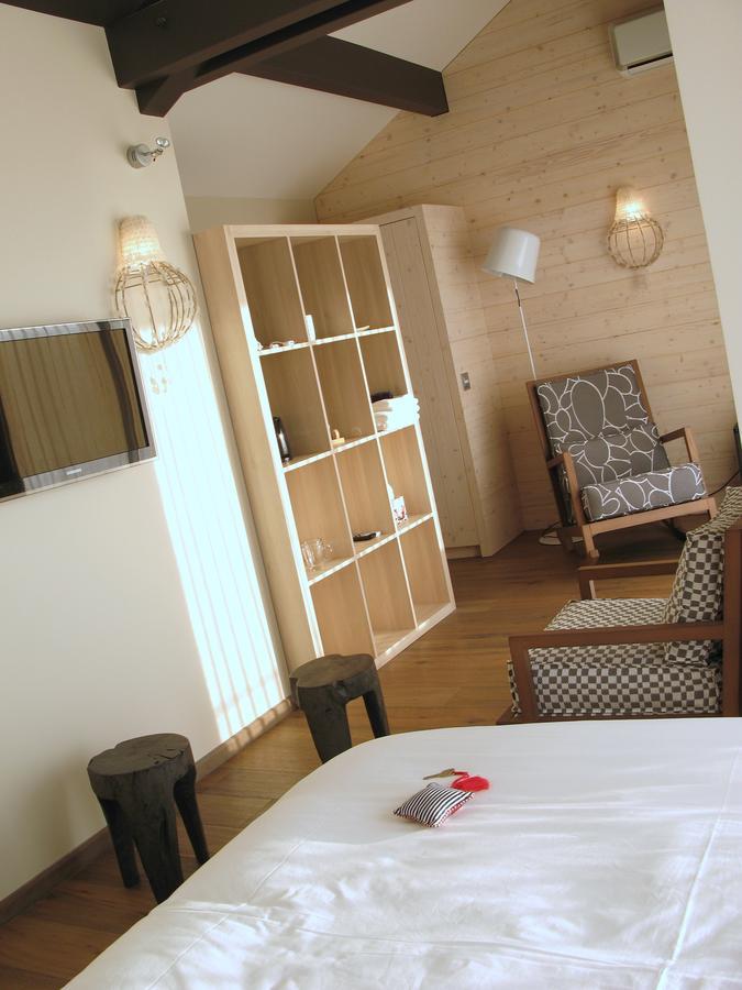 Le Clos Du Lac - Location De Chambres เวย์ริเยร์-ดู-ลัค ห้อง รูปภาพ